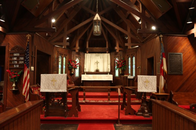 IMG_2017 052215 Christ Church Pulpit