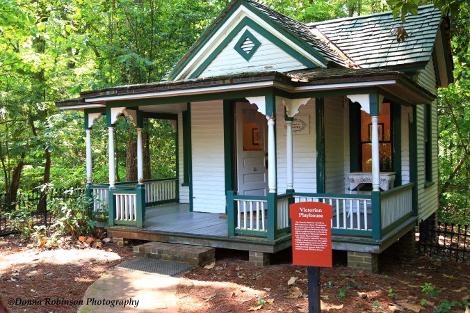 IMG_5332 051118 Swan House Victorian Playhouse copyright